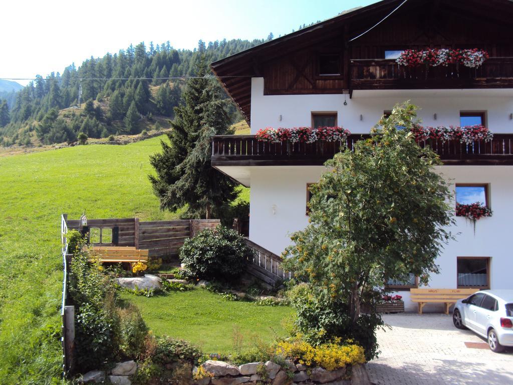 Haus Fliri Hotel Curon Venosta Luaran gambar