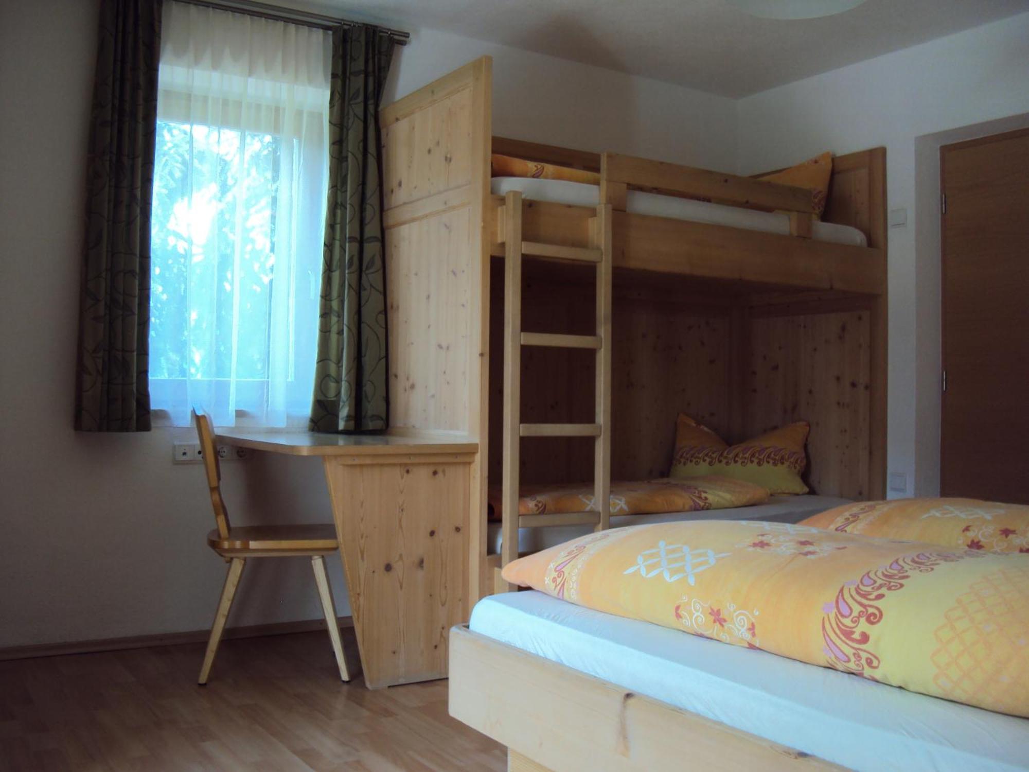 Haus Fliri Hotel Curon Venosta Bilik gambar