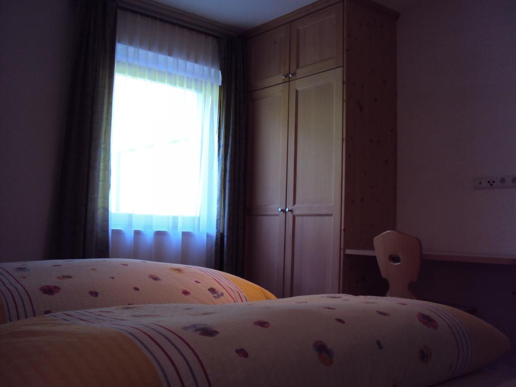 Haus Fliri Hotel Curon Venosta Bilik gambar