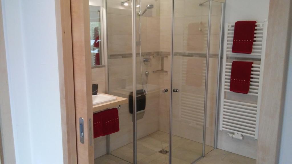 Haus Fliri Hotel Curon Venosta Luaran gambar